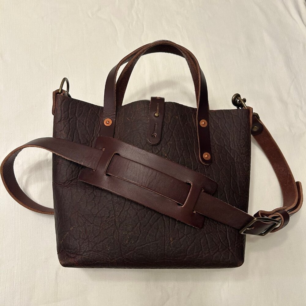 GO FORTH GOODS Avery Mini Tote – Cherry Bison Leather - Picture 3 of 16